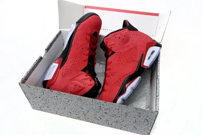 1st Kicks Toro Air 6 Jordan CT8529-600 0621